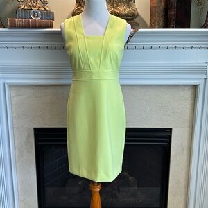 ANN TAYLOR PETITE STRAIGHT DRESS